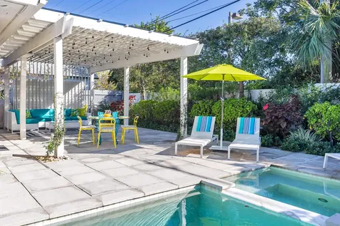 374 Maddock Street West Palm Beach FL 33405