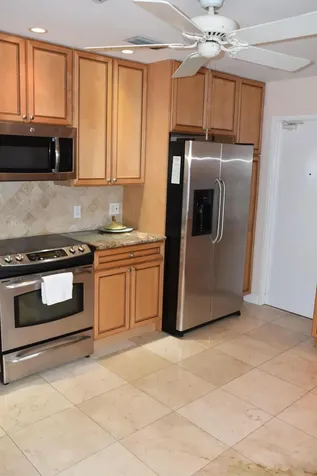 11 N Ironwood Way Way N Palm Beach Gardens FL 33418