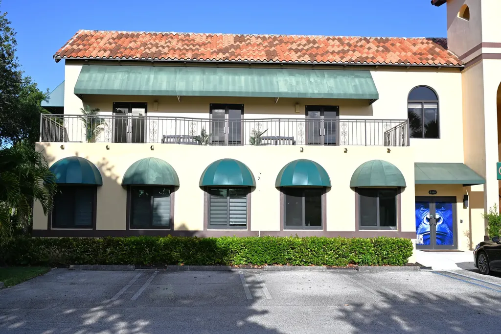 725 N Highway A1a Jupiter FL