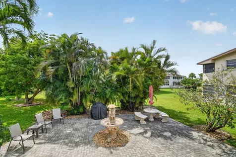99 Bedford D West Palm Beach FL 33417