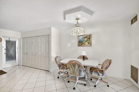 99 Bedford D West Palm Beach FL 33417