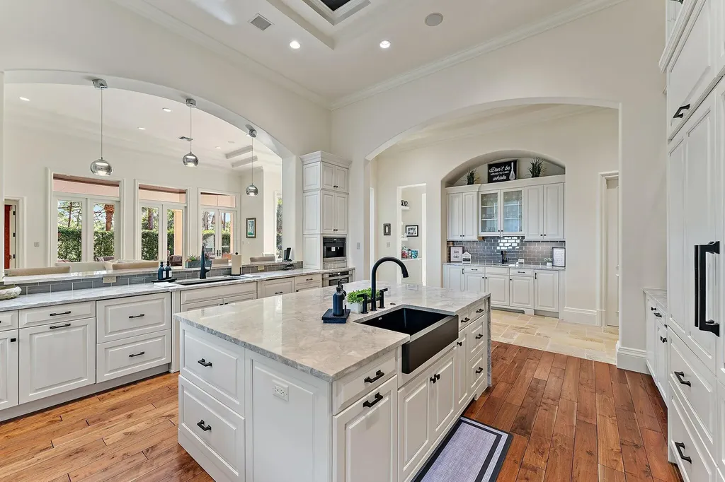 135 W Bears Club Drive Jupiter FL 33477