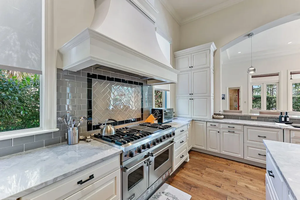 135 W Bears Club Drive Jupiter FL 33477