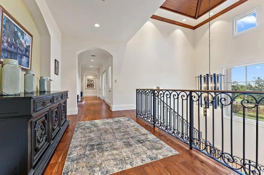 135 W Bears Club Drive Jupiter FL 33477