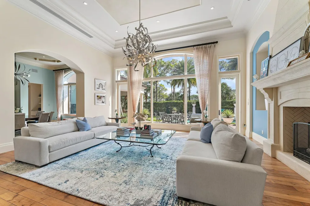 135 W Bears Club Drive Jupiter FL 33477