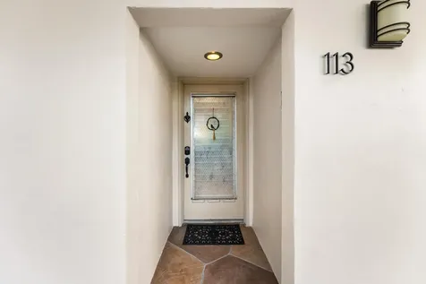 113 Capri C Delray Beach FL 33484