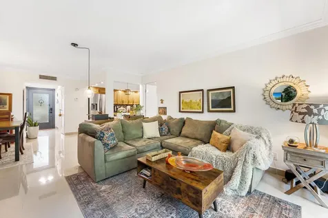 113 Capri C Delray Beach FL 33484