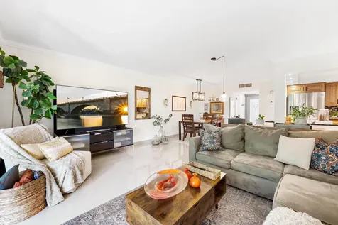113 Capri C Delray Beach FL 33484