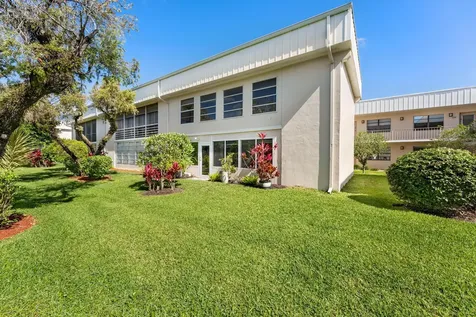 113 Capri C Delray Beach FL 33484