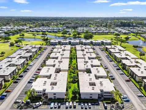 113 Capri C Delray Beach FL 33484