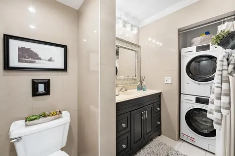 113 Capri C Delray Beach FL 33484