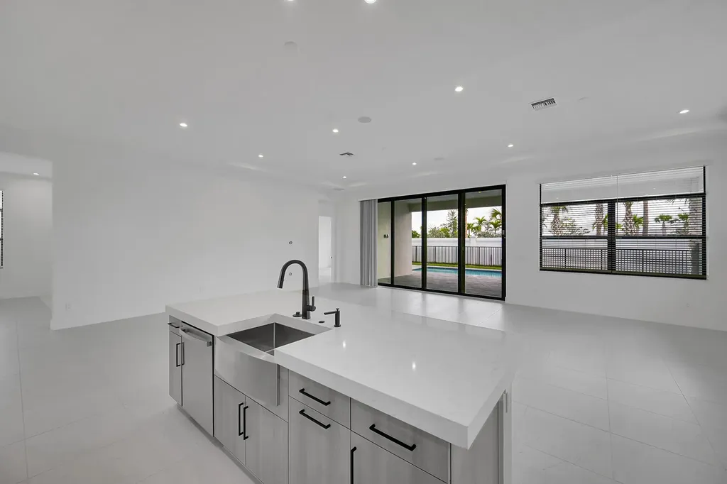 9520 St Germain Drive Palm Beach Gardens FL 33412