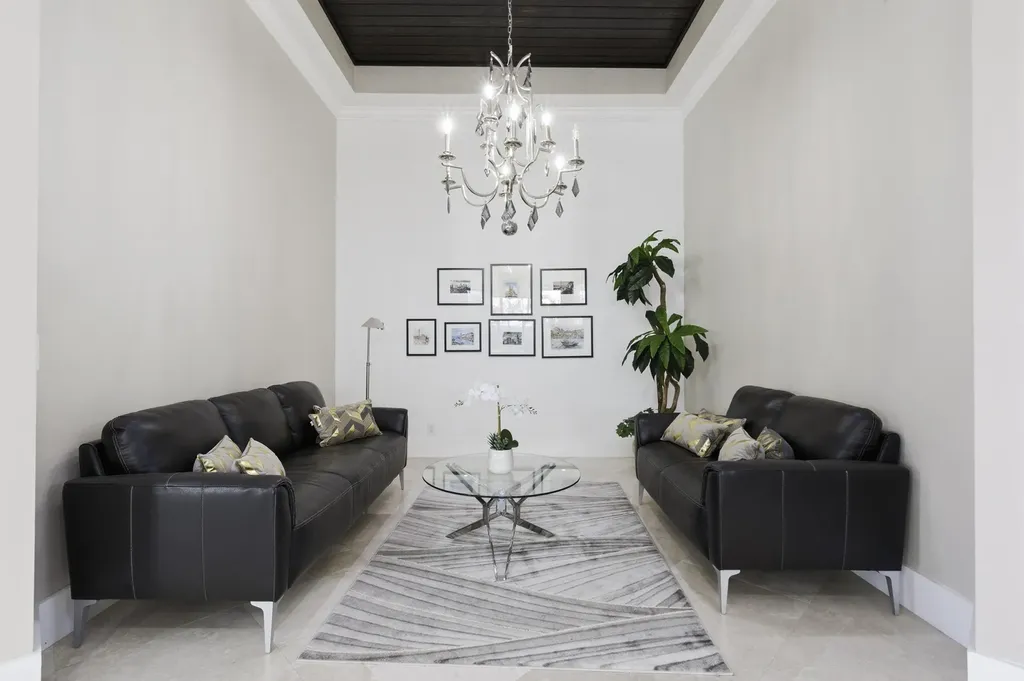 345 Vizcaya Drive Palm Beach Gardens FL 33418