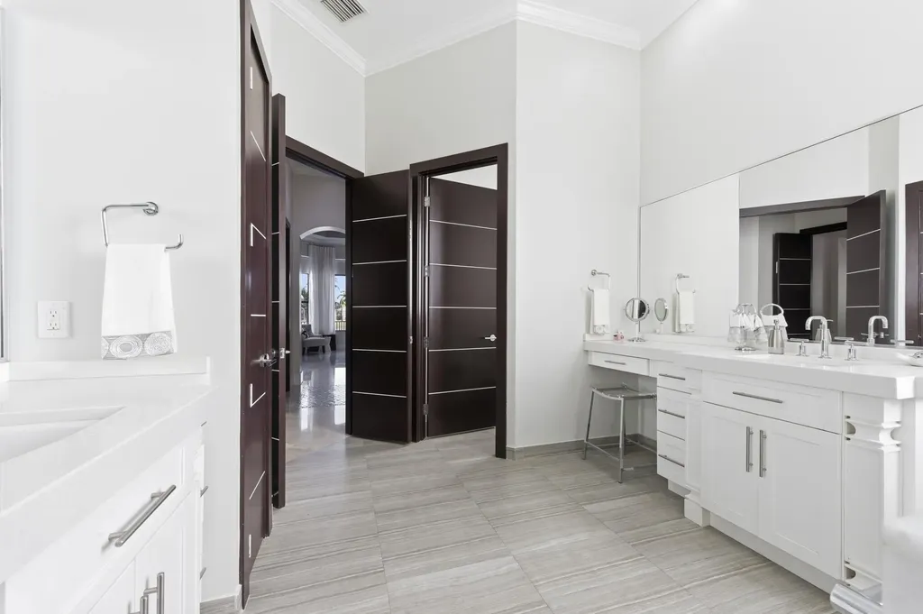 345 Vizcaya Drive Palm Beach Gardens FL 33418