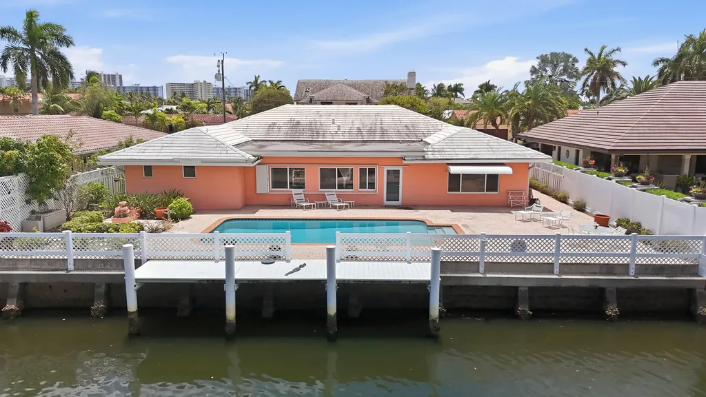 3021 NE 40th Court Fort Lauderdale FL 33308