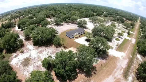 18574 NW 284th Street Okeechobee FL 34972