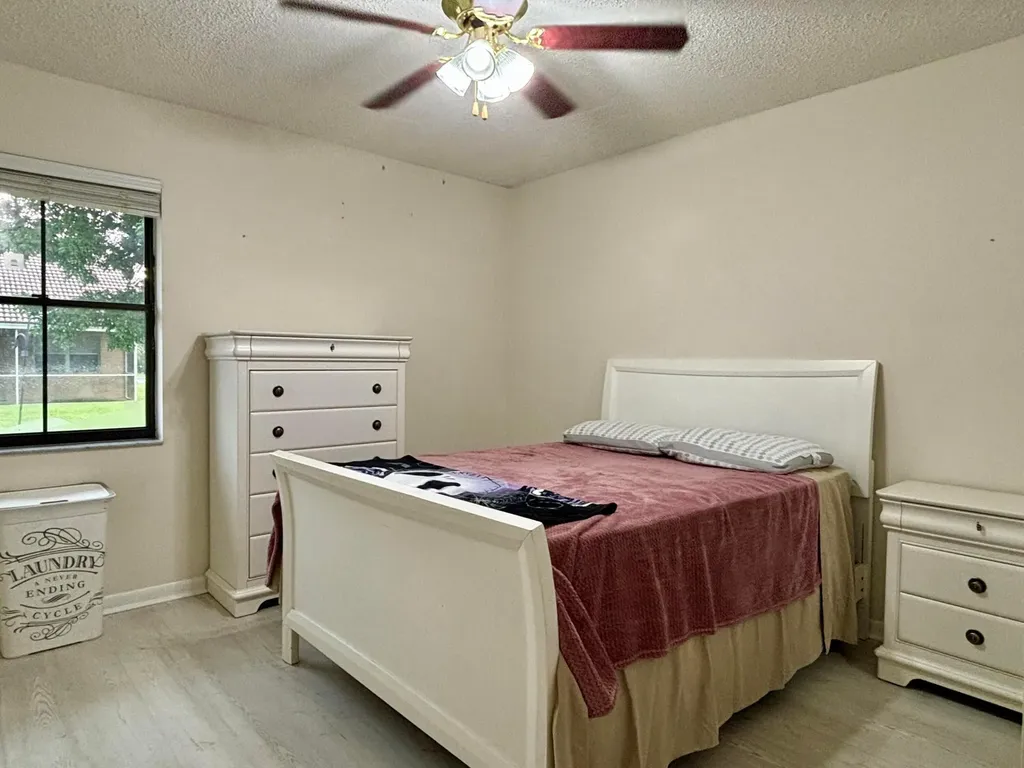 2153 Amesbury Circle Wellington FL 33414
