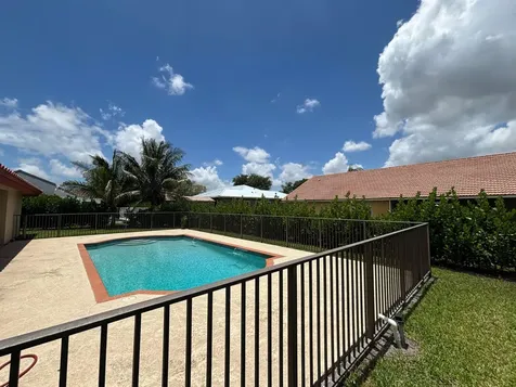 2153 Amesbury Circle Wellington FL 33414