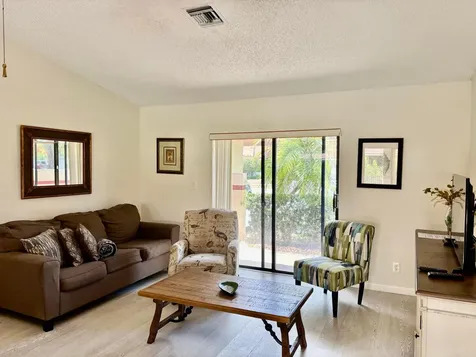 2153 Amesbury Circle Wellington FL 33414
