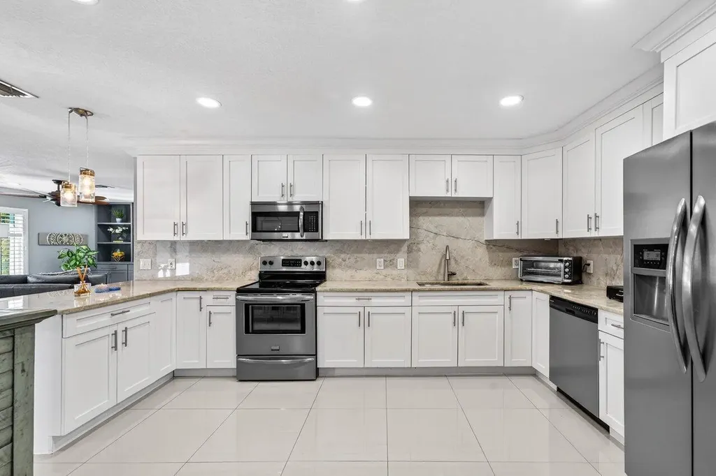 1581 SE 4th Court Deerfield Beach FL 33441