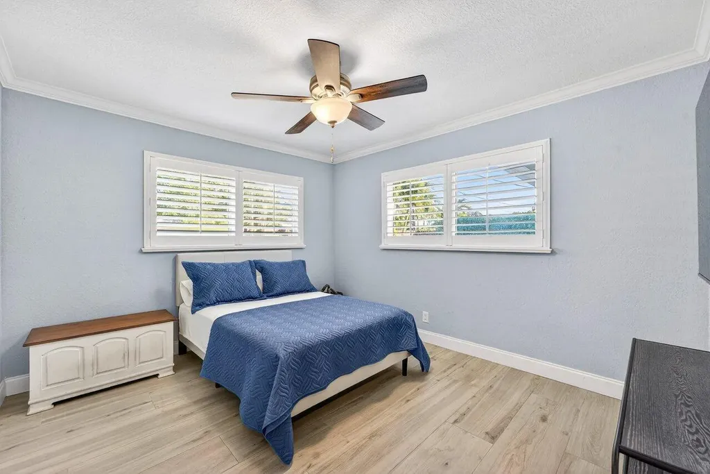 1581 SE 4th Court Deerfield Beach FL 33441