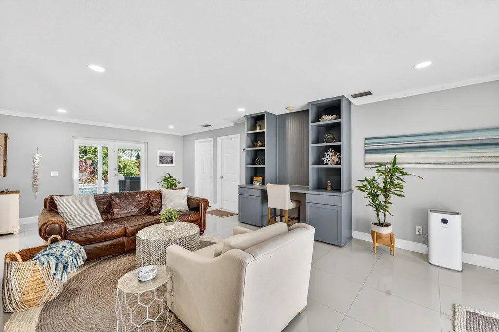 1581 SE 4th Court Deerfield Beach FL 33441