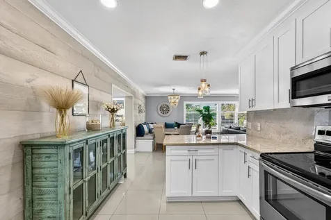 1581 SE 4th Court Deerfield Beach FL 33441