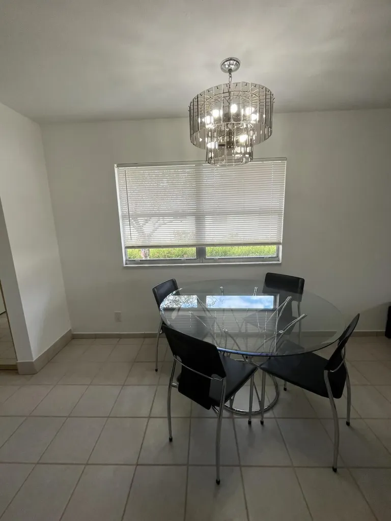 114 Waterford E Delray Beach FL 33446