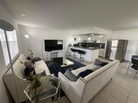 114 Waterford E Delray Beach FL 33446