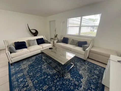 114 Waterford E Delray Beach FL 33446
