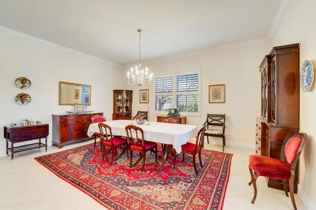 124 Casa Circle Jupiter FL 33458