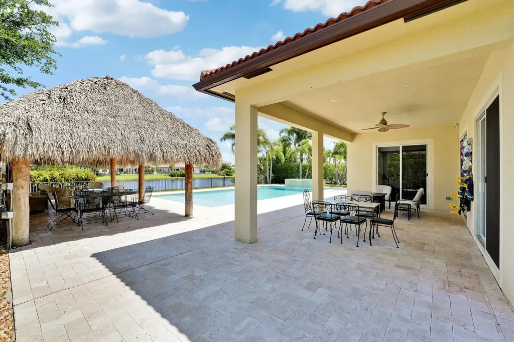 124 Casa Circle Jupiter FL 33458