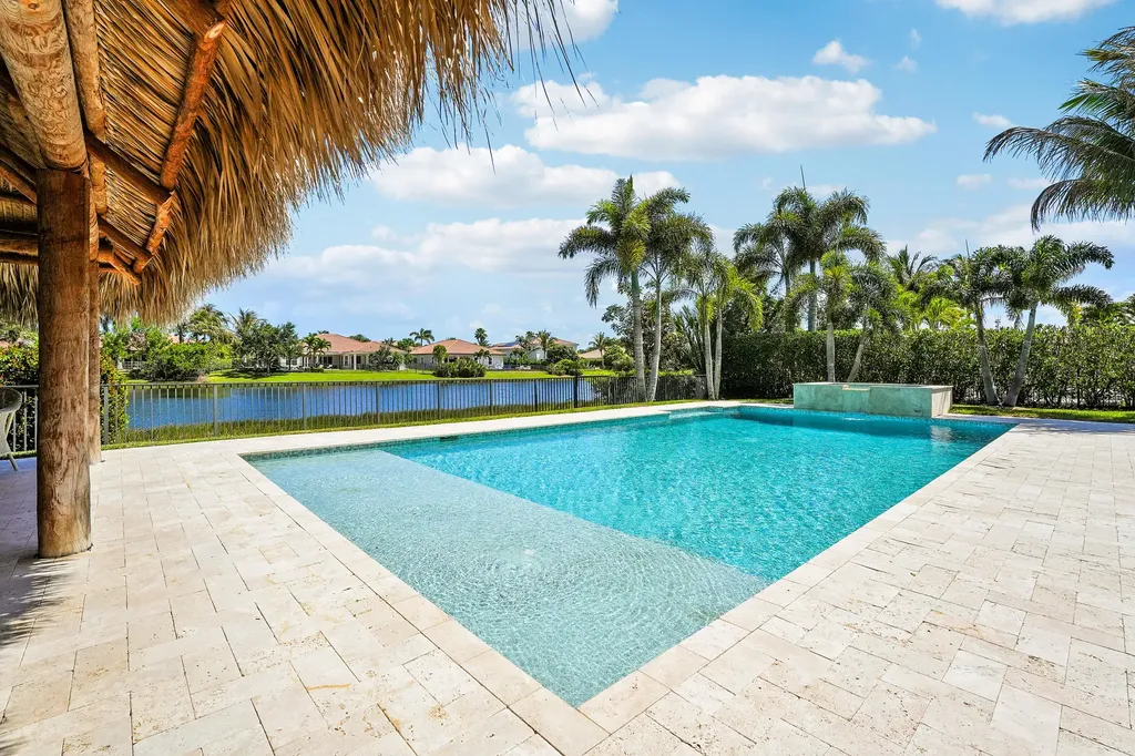 124 Casa Circle Jupiter FL 33458