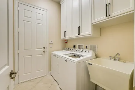 124 Casa Circle Jupiter FL 33458