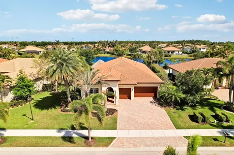124 Casa Circle Jupiter FL 33458
