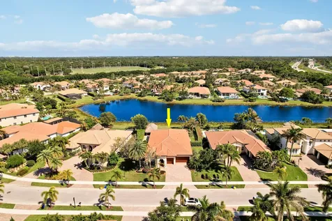 124 Casa Circle Jupiter FL 33458