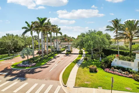 124 Casa Circle Jupiter FL 33458