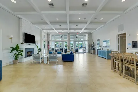 124 Casa Circle Jupiter FL 33458