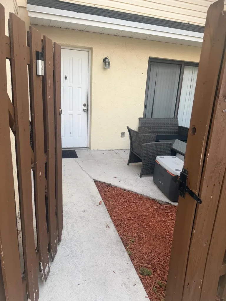 645 Executive Center Drive West Palm Beach FL 33401
