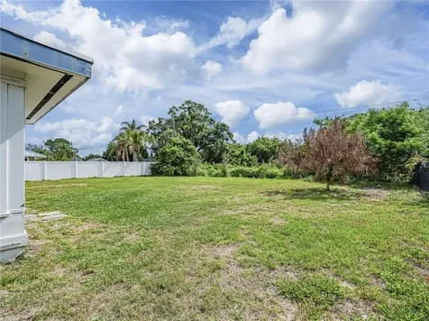136 16th Avenue Vero Beach FL 32962