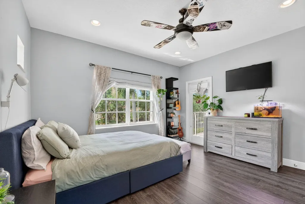 12262 NW 49th Drive Coral Springs FL 33076