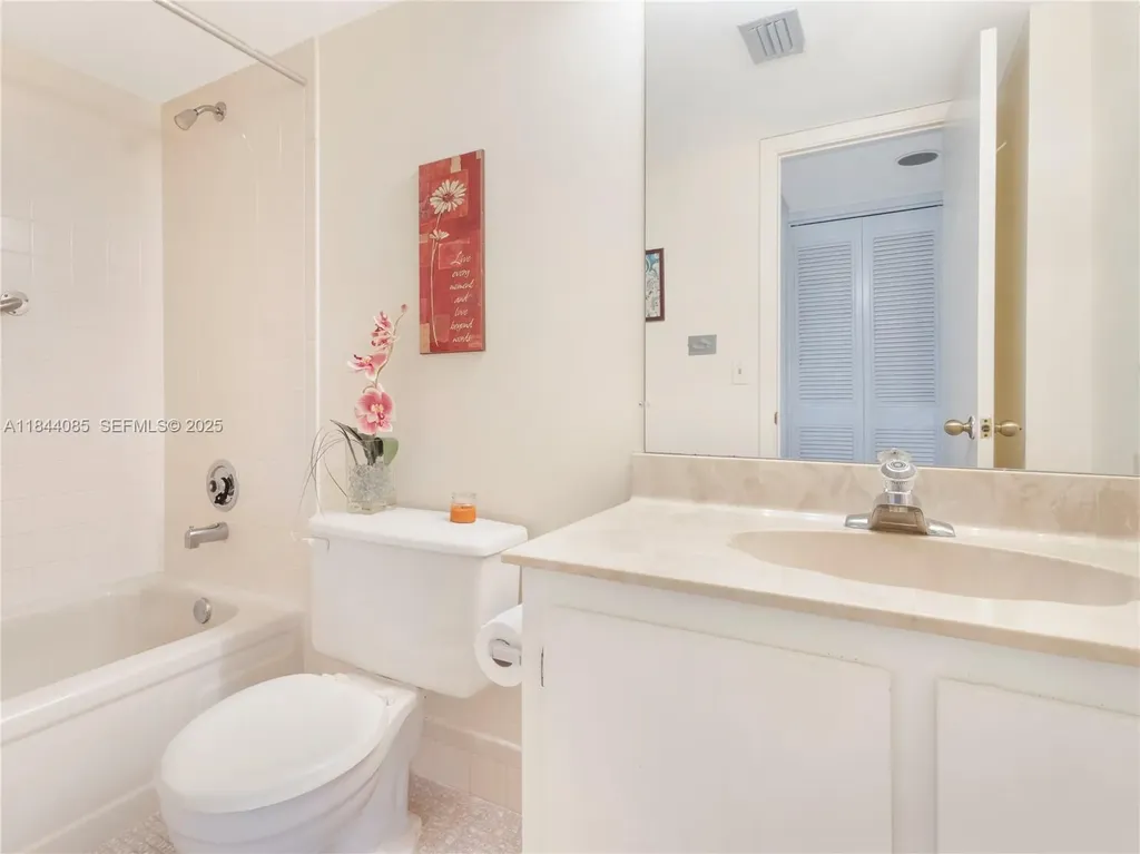 14360 Strathmore Lane Delray Beach FL 33446