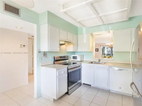 14360 Strathmore Lane Delray Beach FL 33446