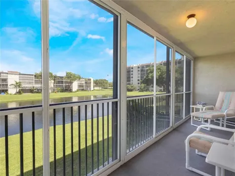 14360 Strathmore Lane Delray Beach FL 33446