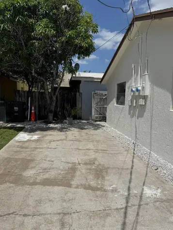 6801 Georgia Avenue West Palm Beach FL 33405