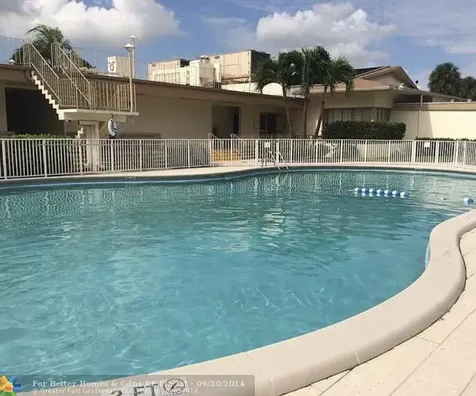 17050 NE 14th Avenue Miami FL 33162
