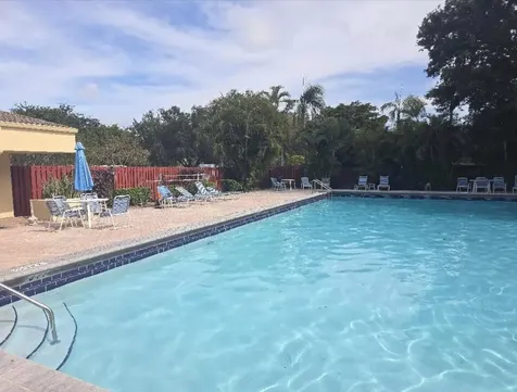 17050 NE 14th Avenue Miami FL 33162