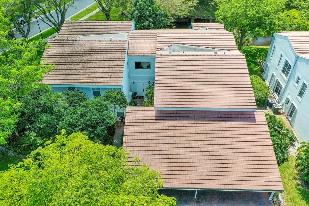 6245 Old Court Road Boca Raton FL 33433