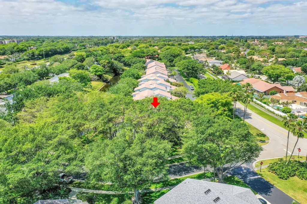 6245 Old Court Road Boca Raton FL 33433