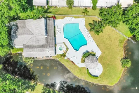 6245 Old Court Road Boca Raton FL 33433